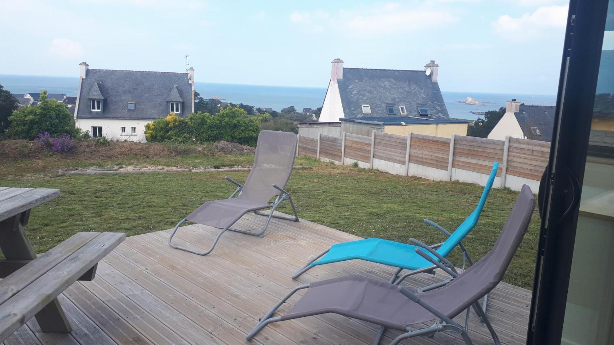 Maison Proche Du Phare De Trezien Vue Holiday home *